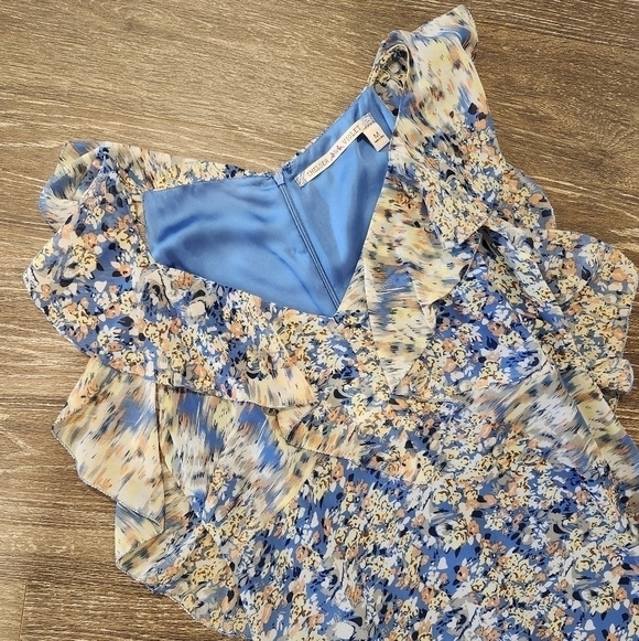 Chelsea and Violet Floral Flutter Maxi Dress NWOT size Medium - Picture 5 of 7